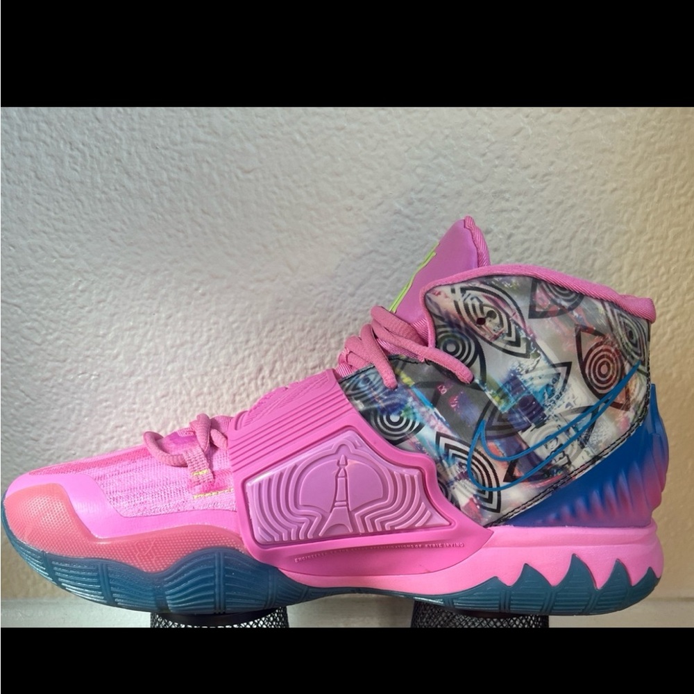 Kyrie 6 ‘Tokyo’ (Pre-Heat Collection)